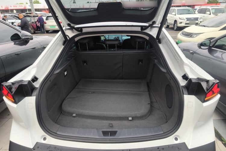 Used Deepal SL03 2022 515 Pure Electric Version Trunk