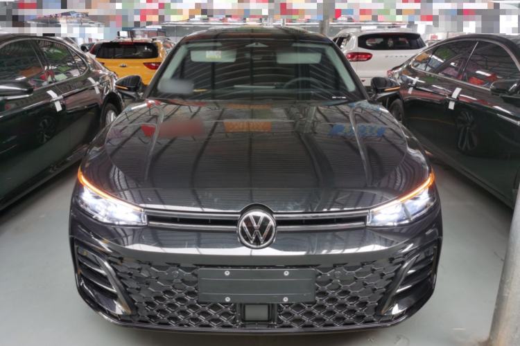 Used Volkswagen Passat 2026 Model, Pro 300TSI Xingkong Longyao Edition Front