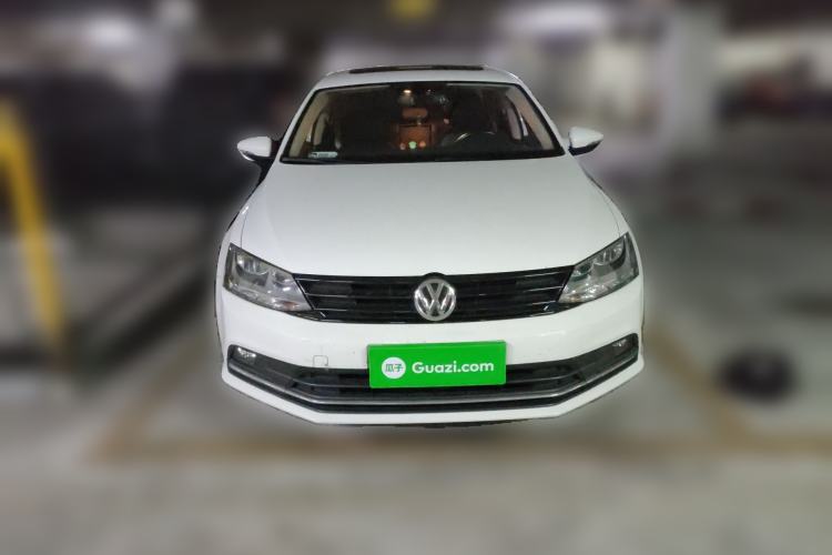 Used Volkswagen Sagitar 2018 1.6L Automatic Comfort Model Front