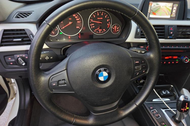 Used BMW 3 Series 2015 320Li Luxury Edition Fashion Model