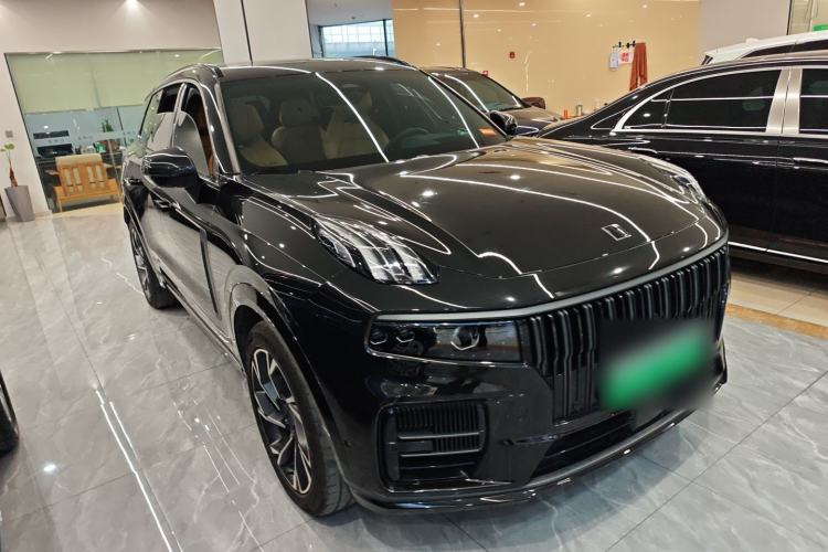 Used Lynk & Co 09 EM-P 2021 2.0T PHEV Halo Six-Seater Front Right 45 Deg