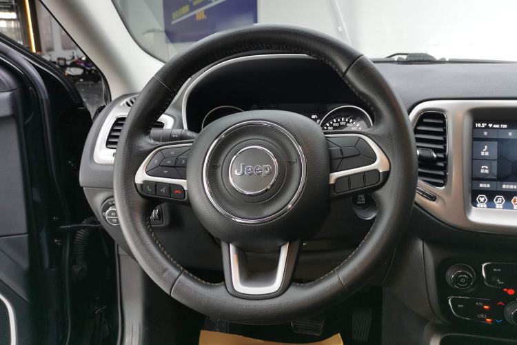 Used Jeep Compass 2019 200T Automatic Family Edition - Connected Large Screen Version