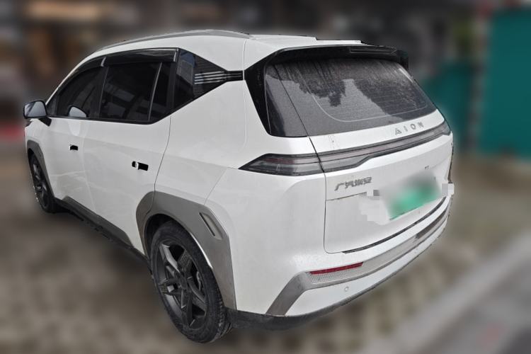 Used AION Y 2022 Plus 70 Tech Edition