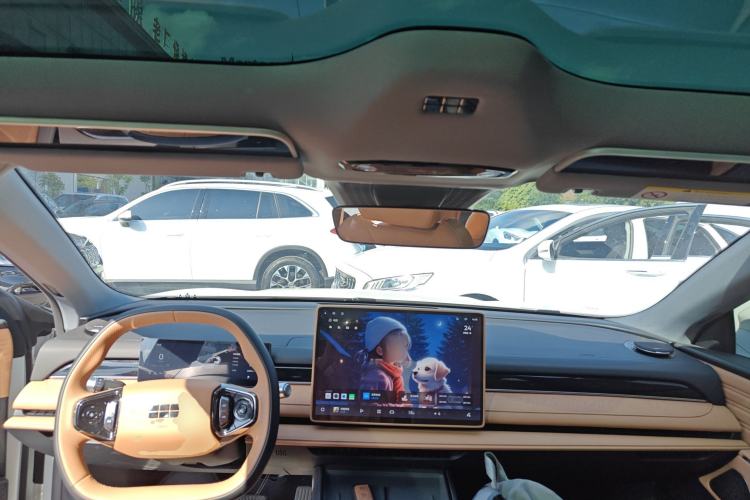 Used Geely Galaxy 8 2025 130km EM-i Deluxe Edition Center Console