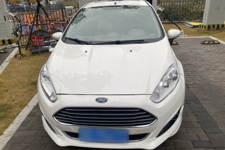 Used Ford Fiesta 2014 Hatchback 1.0 GTDi Automatic Dynamic Model
