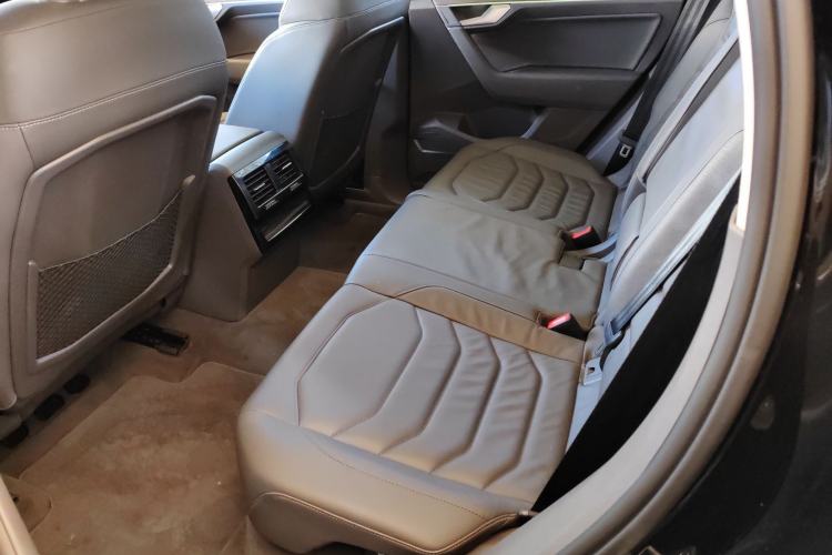 Used Volkswagen Touareg 2020 2.0 TSI RuiShang Edition China VI Standard
