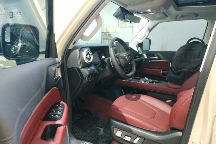 Used Tank 300 2025 2.0T Conqueror Driver Seat