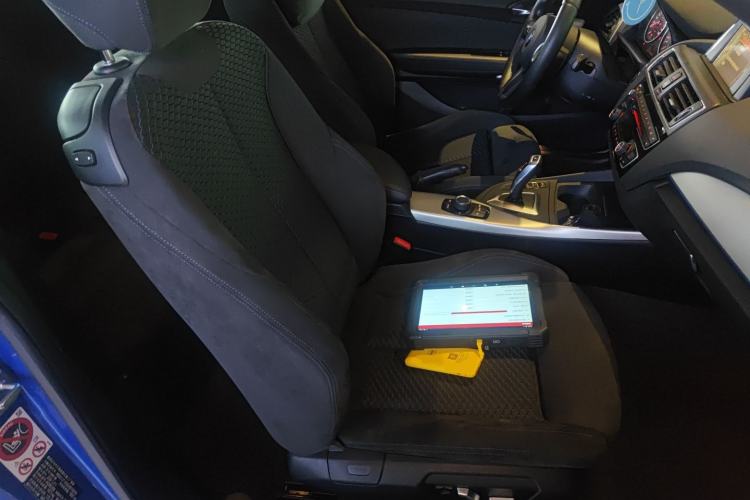 Used BMW 2 Series 2014 220i Sport Design Package