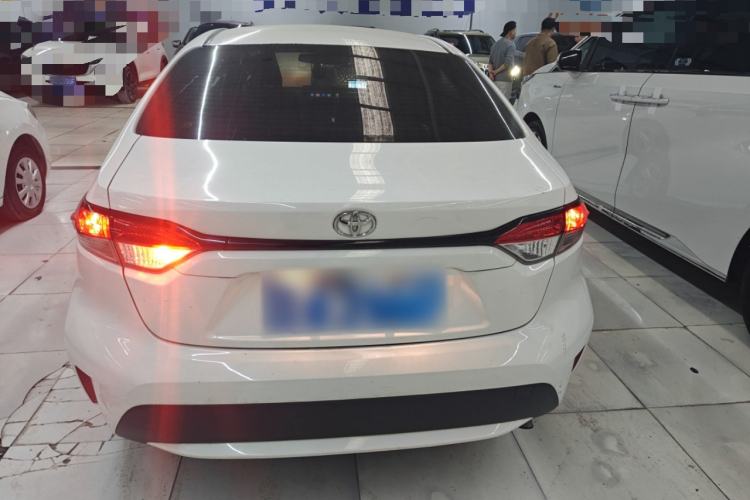 Used Toyota Levin 2022 Facelift TNGA 1.5L CVT Progressive Edition
