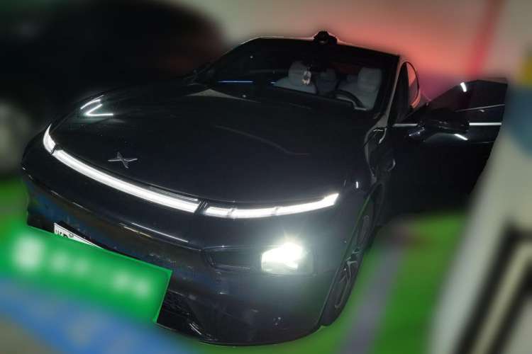 Used XPeng P7 2023 P7i 702 Pro