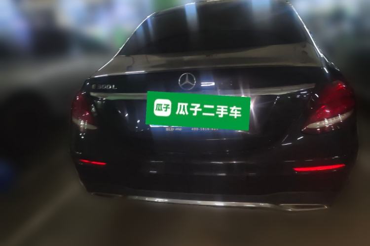 Used Mercedes-Benz E-Class 2018 E 300 L Sporty and Stylish Model