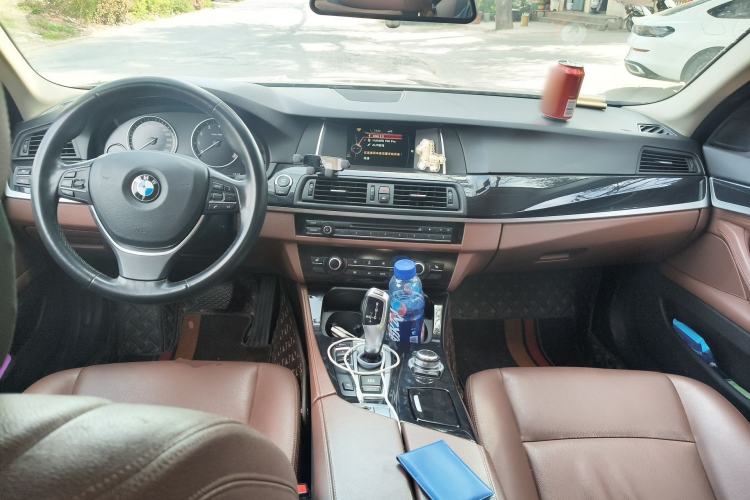 Used BMW 5 Series 2017 520Li Elegant Edition Center Console