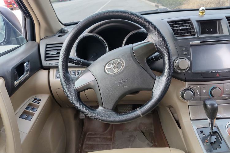 Used Toyota Highlander 2012 2.7L 2WD 5-Seater Elite Edition