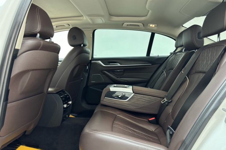 Used BMW 5 Series 2018 Facelifted 530Li Luxury Edition Premium Package