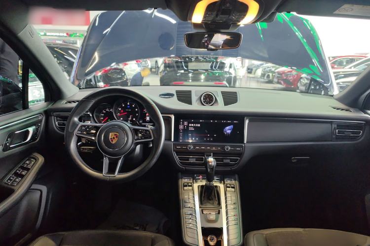 Used Porsche Macan 2018 Macan 2.0T