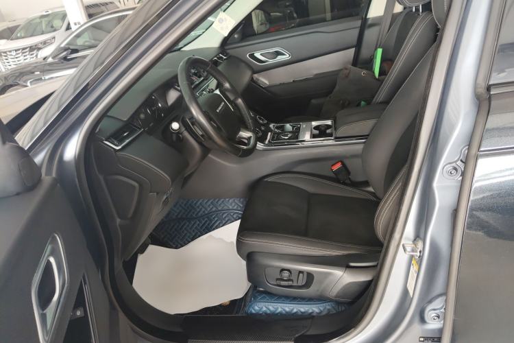 Used Land Rover Range Velar 2019 250 PS