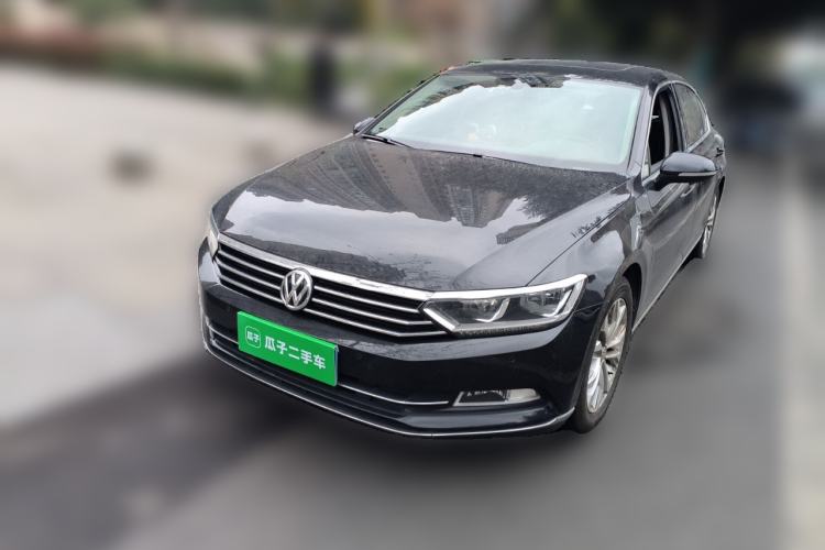 Used Volkswagen Magotan 2017 330TSI DSG Luxury Model