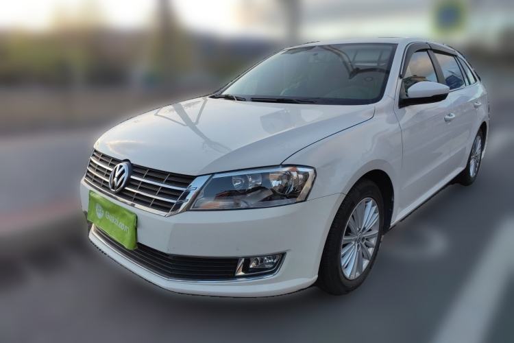 Used Volkswagen Gran Lavida 2013 1.6L Automatic Comfort Model