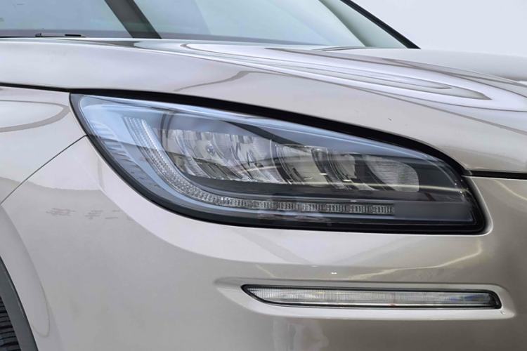 Used Lincoln Corsair 2022 2.0T Two-Wheel Drive Deluxe Edition
