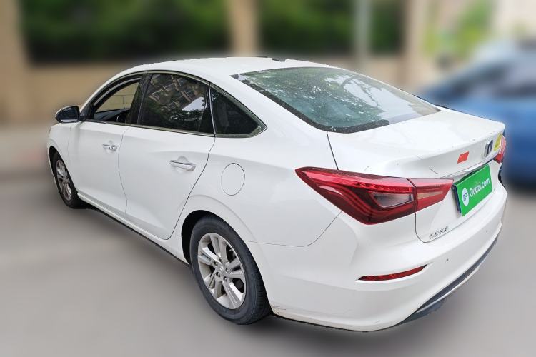 Used CHANGAN Eado 2019 High-Energy Edition 1.6L GDI Automatic Pioneer Model China VI Standard
