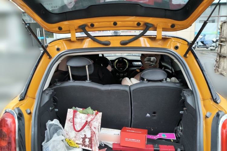 Used MINI MINI 2014 1.5T COOPER Fun
