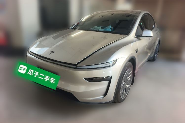 Used Tesla Model Y L 2025 Model Long-Range All-Wheel-Drive Version