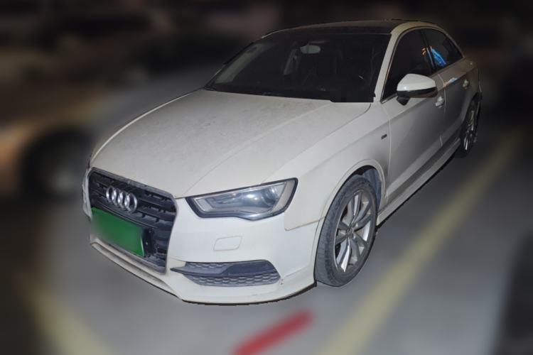 Used Audi A3 2014 Limousine 40 TFSI S line Comfort Model