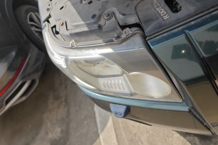 Used Land Rover Freelander 2 2010 3.2 i6 Automatic SE Gasoline Version Right Front Headlight