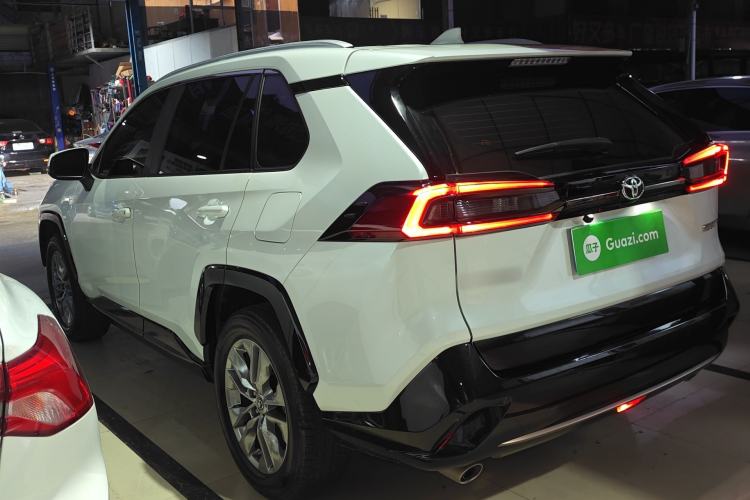 Used Toyota Wildlander 2024 2.0L CVT Two-Wheel Drive Urban Edition Rear Left 45 Deg