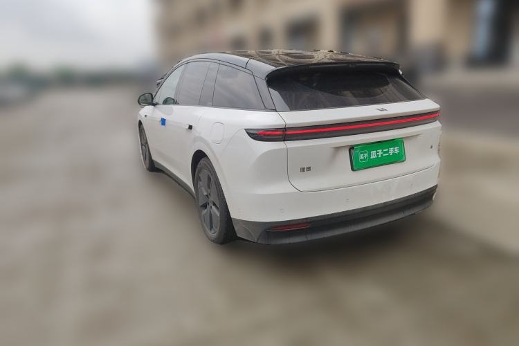 Used Li Auto i6 2025 Model Two-Wheel-Drive Standard Type