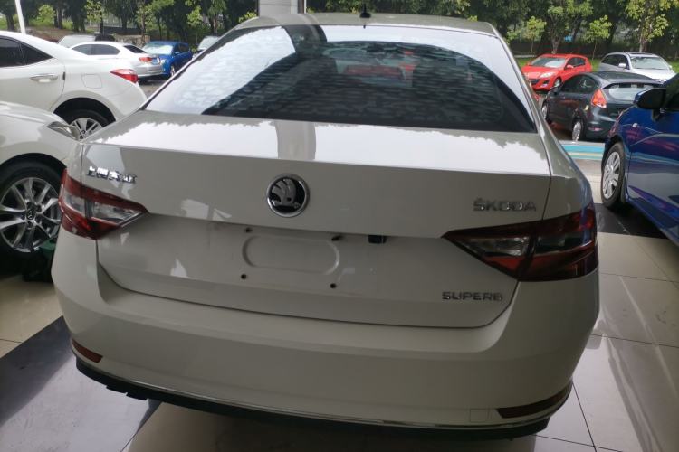 Used Skoda Superb 2016 TSI280 DSG Innovation Edition