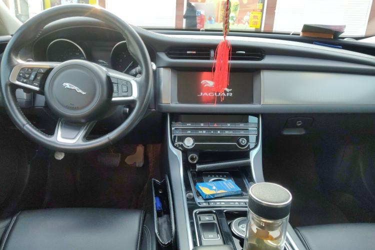 Used Jaguar XFL 2020 XFL 2.0T P200 Two-Wheel-Drive Windflower Edition
