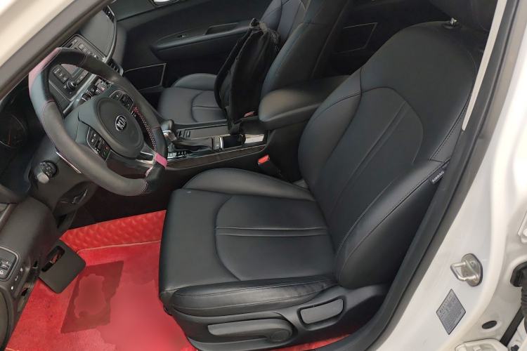 Used Kia K5 2016 1.6T Automatic GLS
