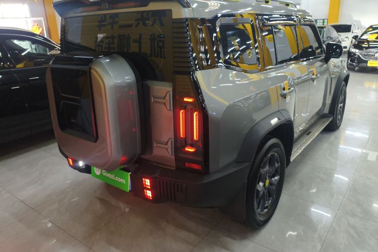 Used JETOUR Traveler 2023 2.0T All-Wheel-Drive CrossPRO