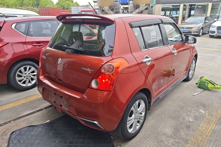 Used Suzuki Swift 2014 1.5L Automatic Fashion Edition
