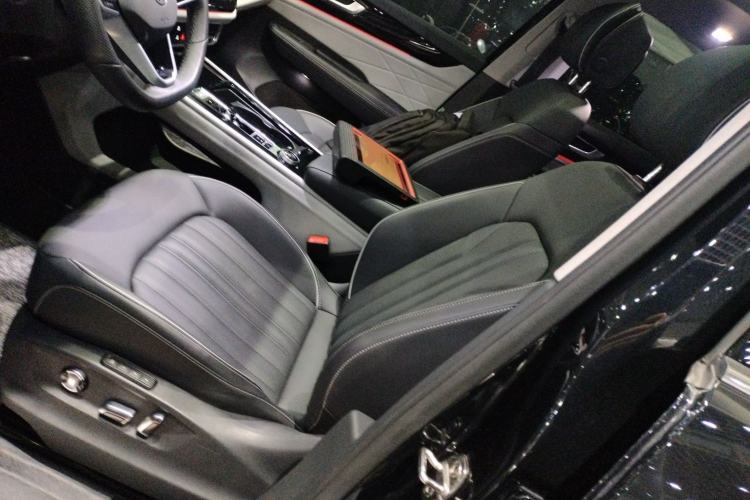 Used Volkswagen Teramont 2023 Facelift 380TSI Four-Wheel Drive Prestige Luxury Edition
