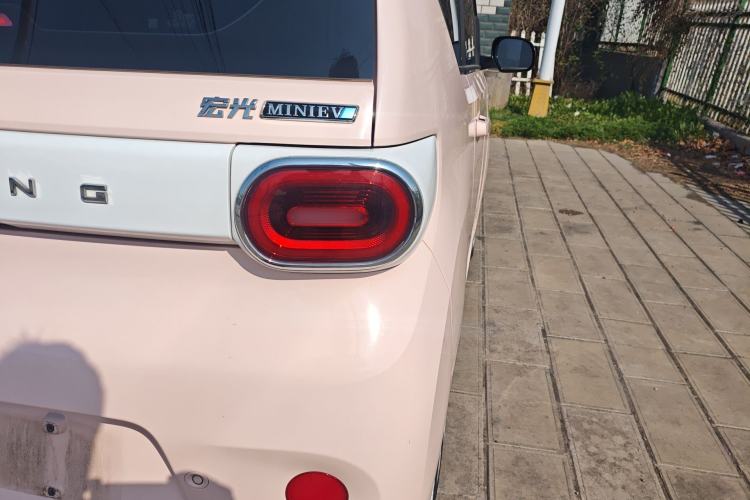 Used Wuling Hongguang MINIEV 2024 3rd Generation 170 km Exterior 3