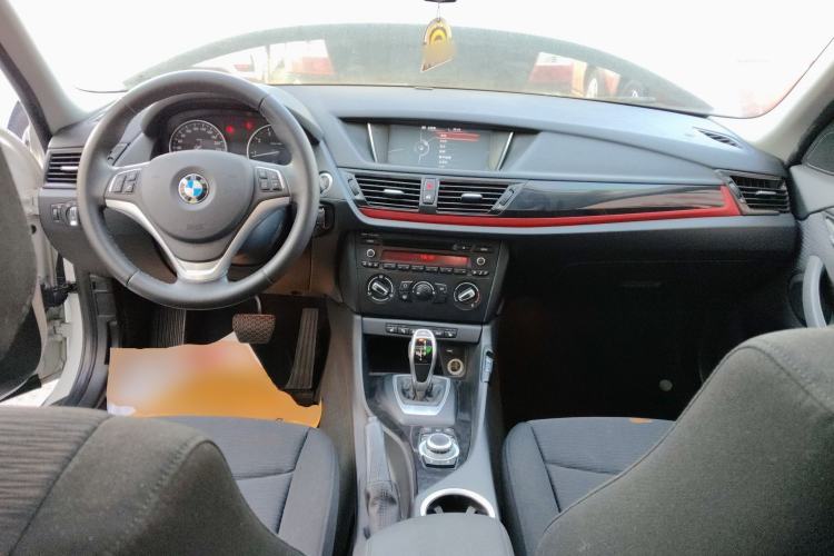 Used BMW X1 2015 sDrive18i Fashion Upgrade Edition
