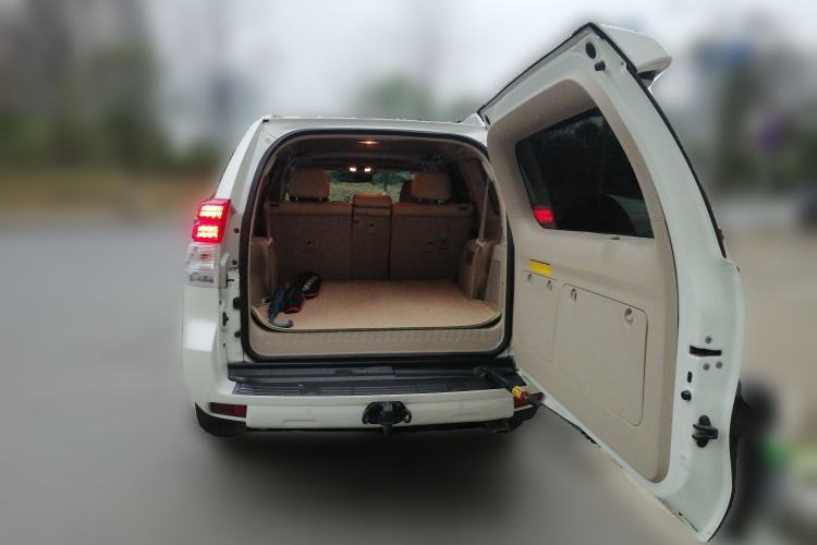 Used Toyota Prado 2010 4.0L Automatic TX-L
