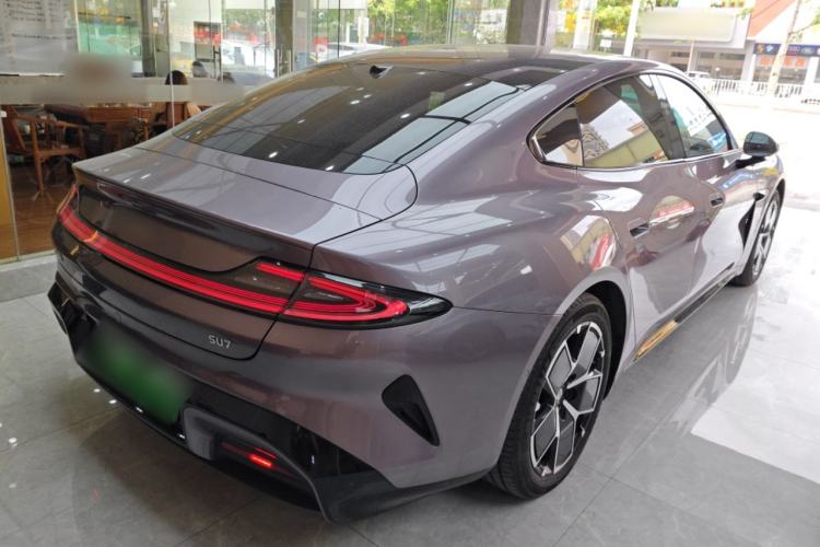 Used Xiaomi Auto SU7 2024 Rear-Drive Long-Range Intelligent Driving Version Rear Right 45 Deg