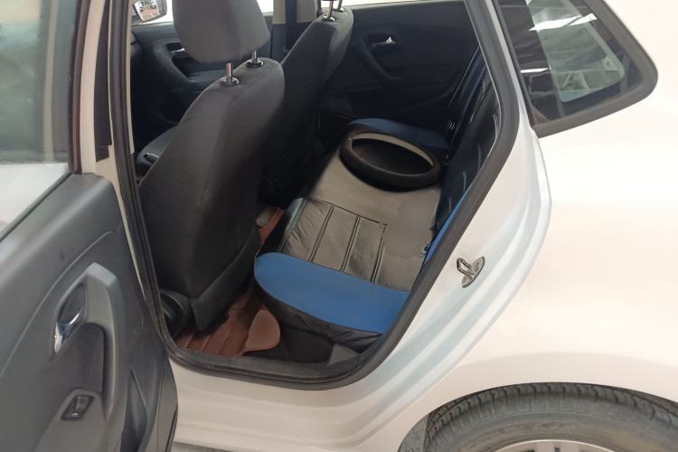 Used Volkswagen Polo 2016 1.4L Manual Fashion Model Left Rear Seat