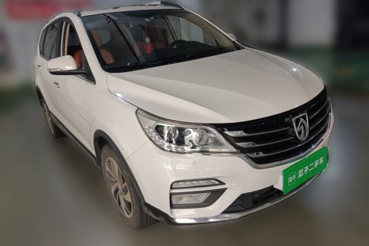 Used Baojun 560 2017 Rhythmic Edition 1.5T Manual Enjoyment Model
