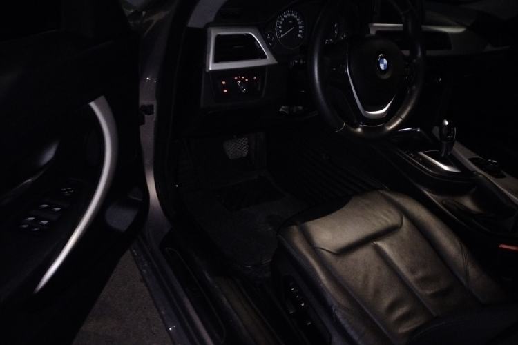 Used BMW 3 Series GT 2013 320i Leading Model