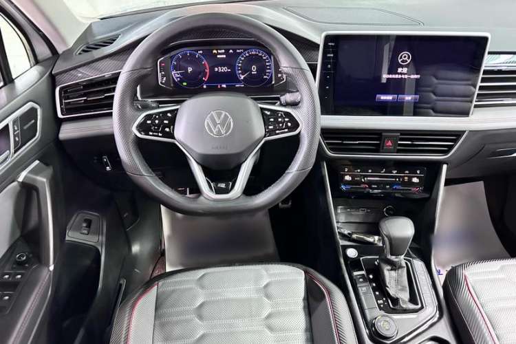 Used Volkswagen Tiguan L 2023 Facelift 380TSI Automatic All-Wheel Drive R-Line Flagship 7-Seater
