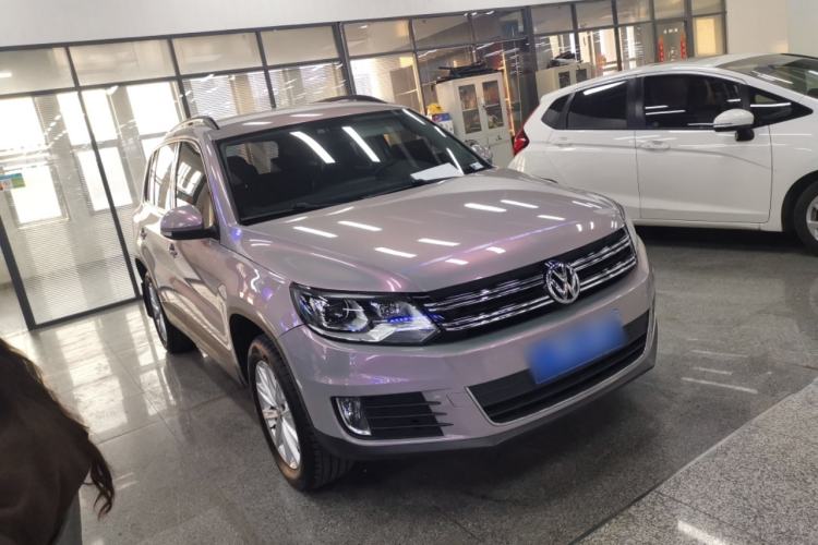 Used Volkswagen Tiguan L 2016 300TSI Automatic Two-Wheel Drive Comfort Edition
