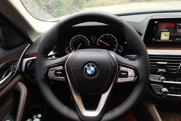 Used BMW 5 Series 2019 525Li Luxury Package
