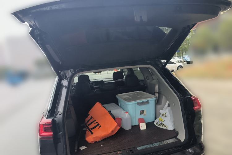 Used Volkswagen Talagon 2021 530TSI Four-Wheel Drive Flagship Shengjing Edition Pro Trunk