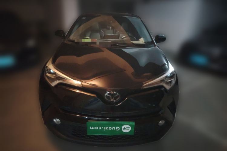 Used Toyota C-HR 2018 2.0L Flagship Sunroof Version China VI Standard