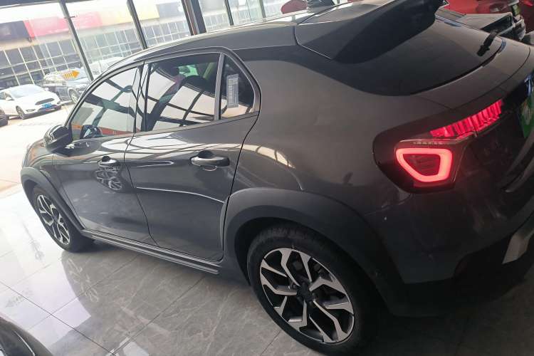 Used Lynk & Co 02 2019 1.5T DCT Two-Wheel Drive Pro Edition China VI Standard