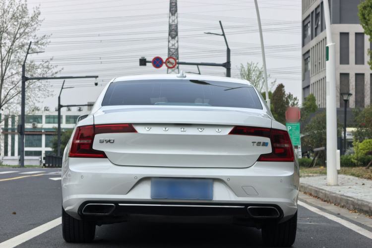 Used Volvo S90 2020 T5 Zhiyi Luxury Edition
